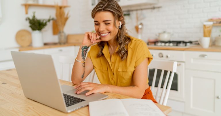 Como se inscrever nos cursos gratuitos do Governo da Espanha