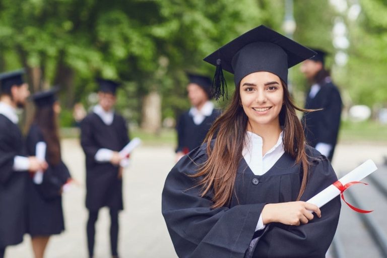 Cursos online en España sin costo: capacítate y mejora tu perfil profesional